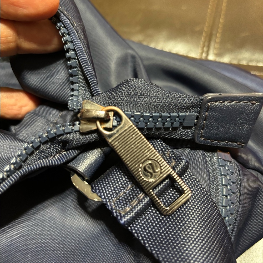 Lululemon bundle - Picture 3 of 16